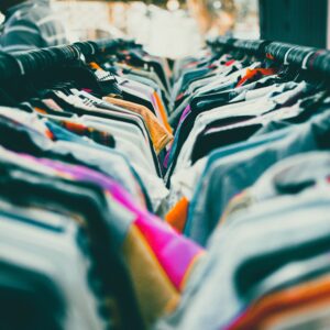 アパレルのECサイトを作るならカスタム機能が必須